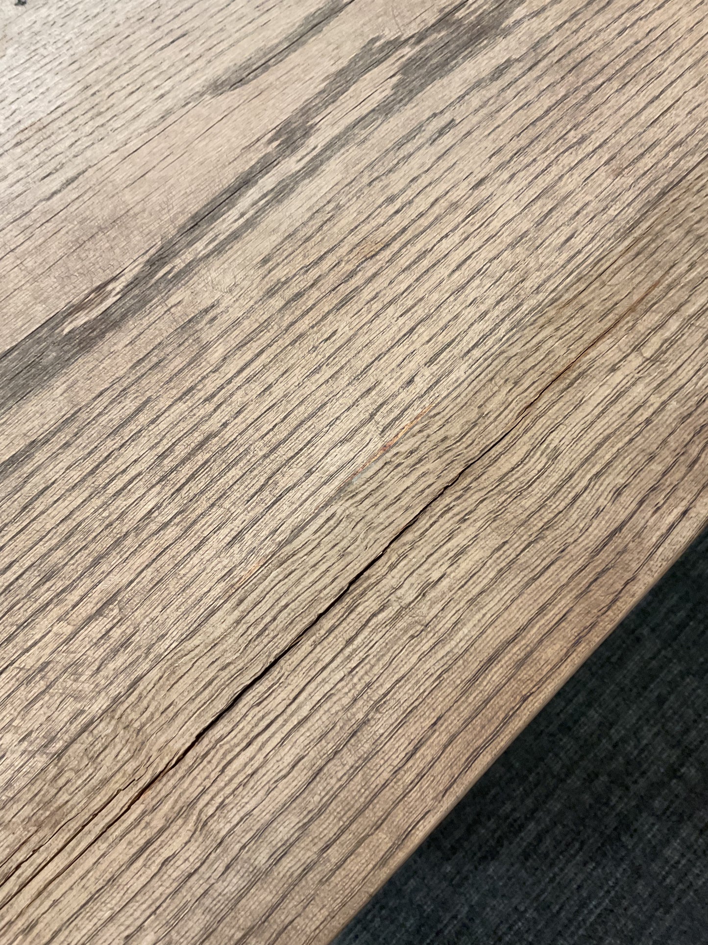 Criselia Dining Table