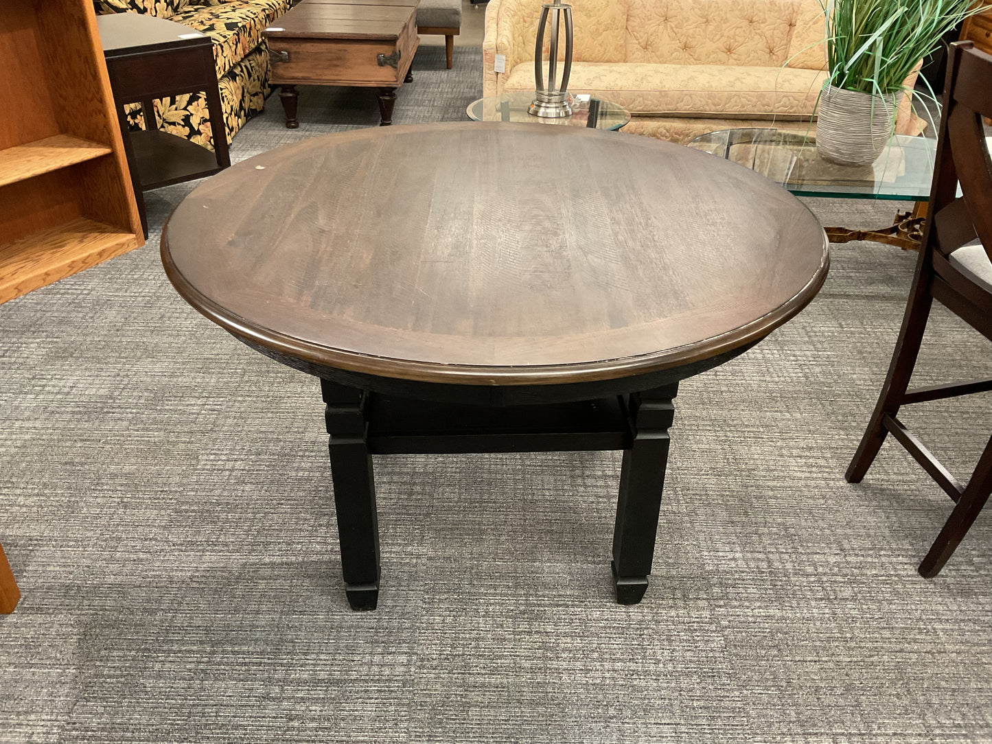 Tell Me U Luv Me Table