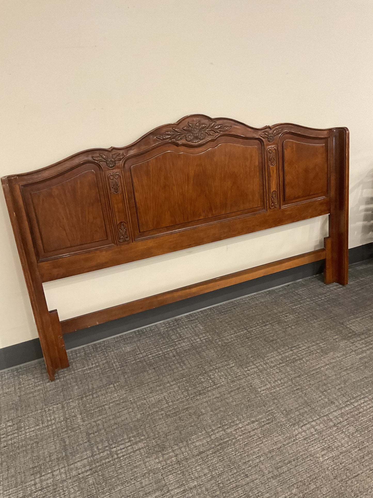 Stark Wolf King Headboard (A79)