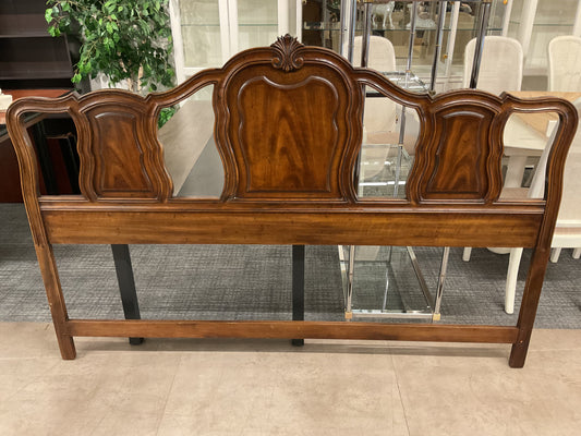 King Touraine Headboard (G31)