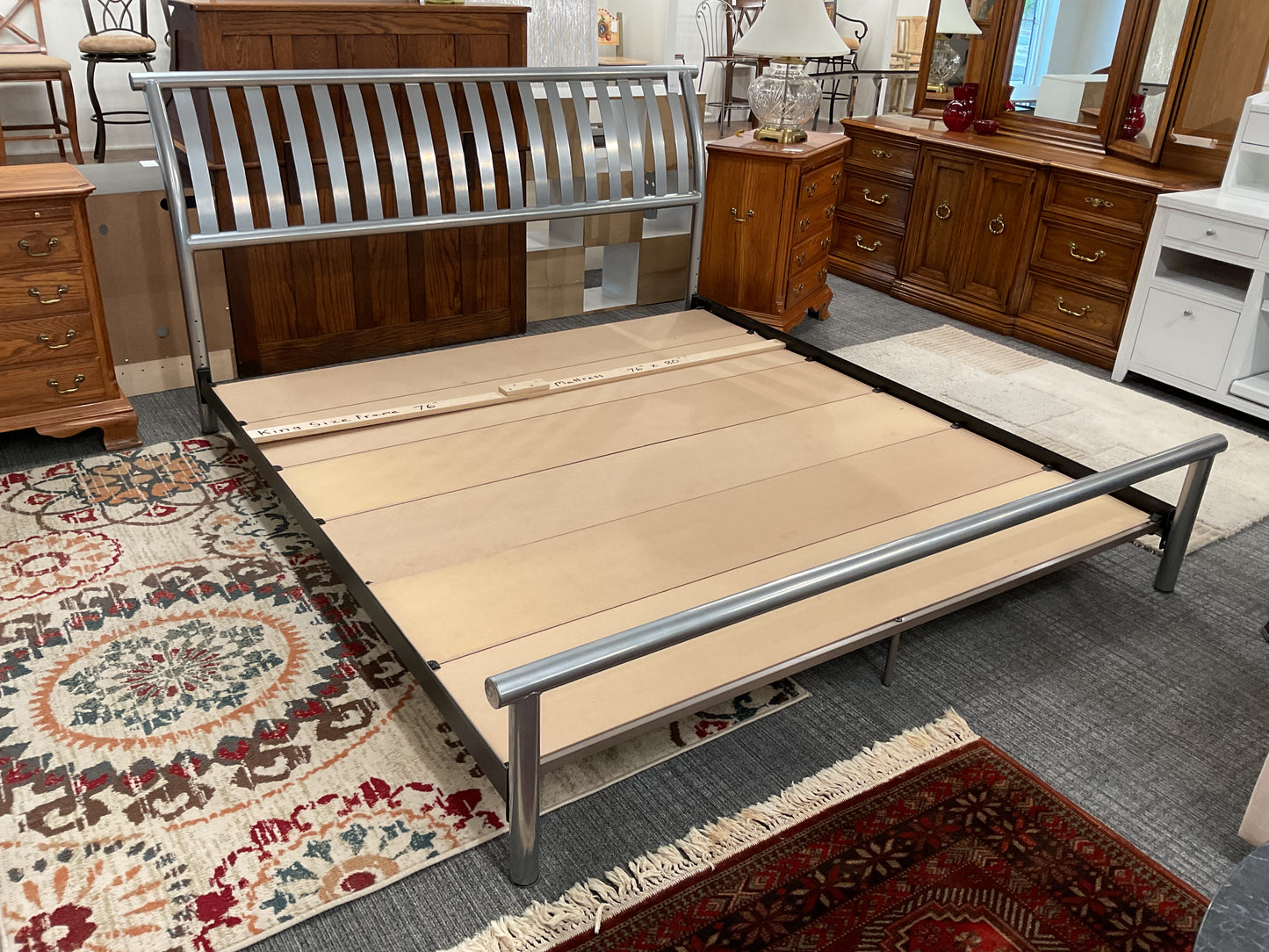 Steel King Frame (B303)￼