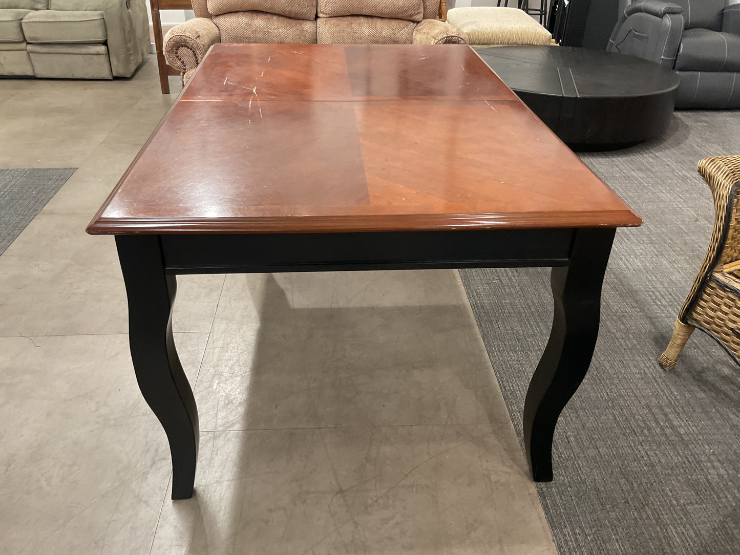 Curved Leg Dining Table