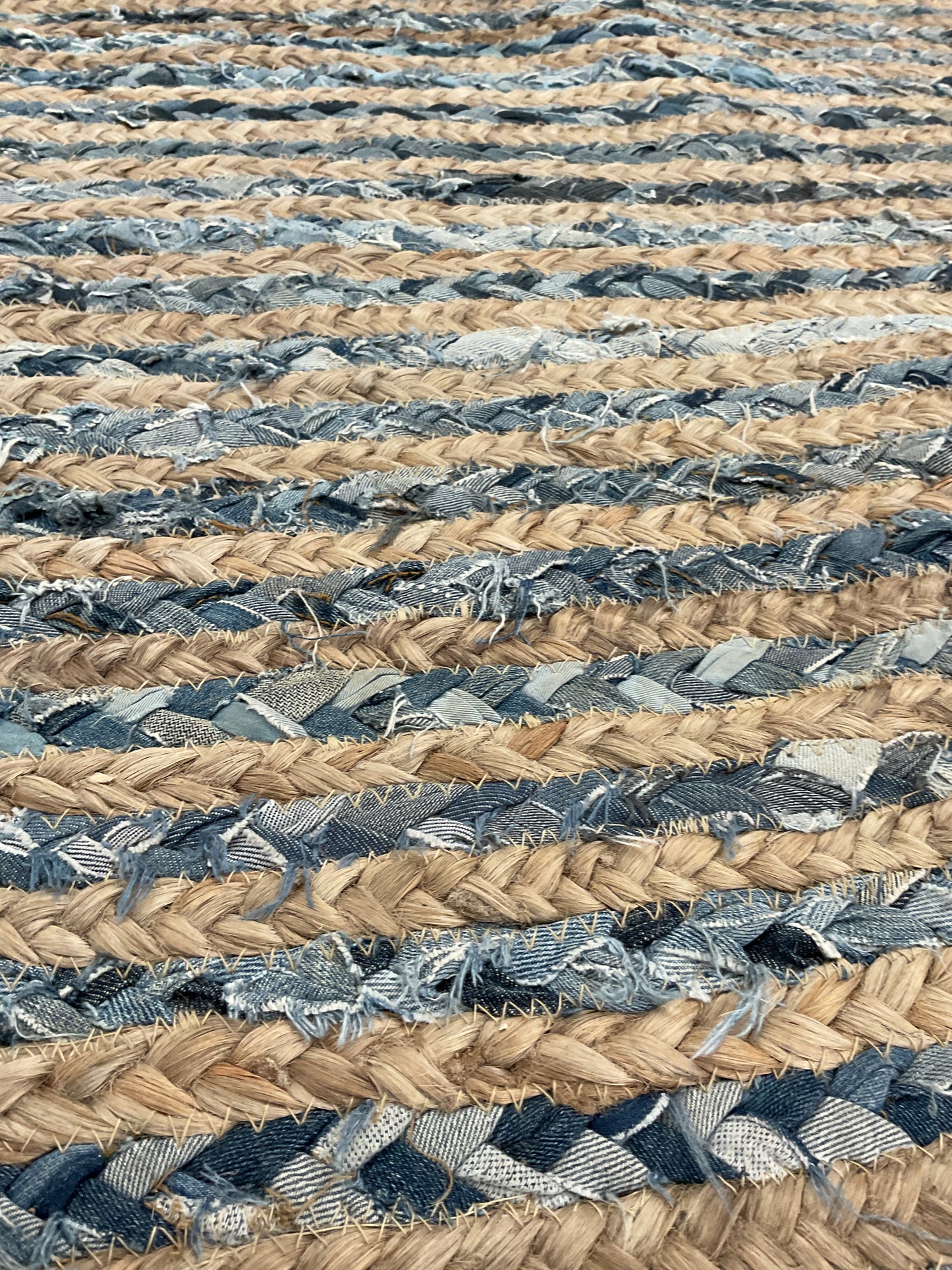 Square Jute Rug (R153)