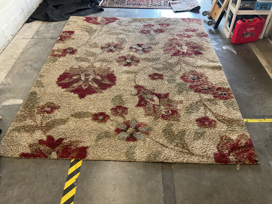 Plush Floral Area Rug (F65)