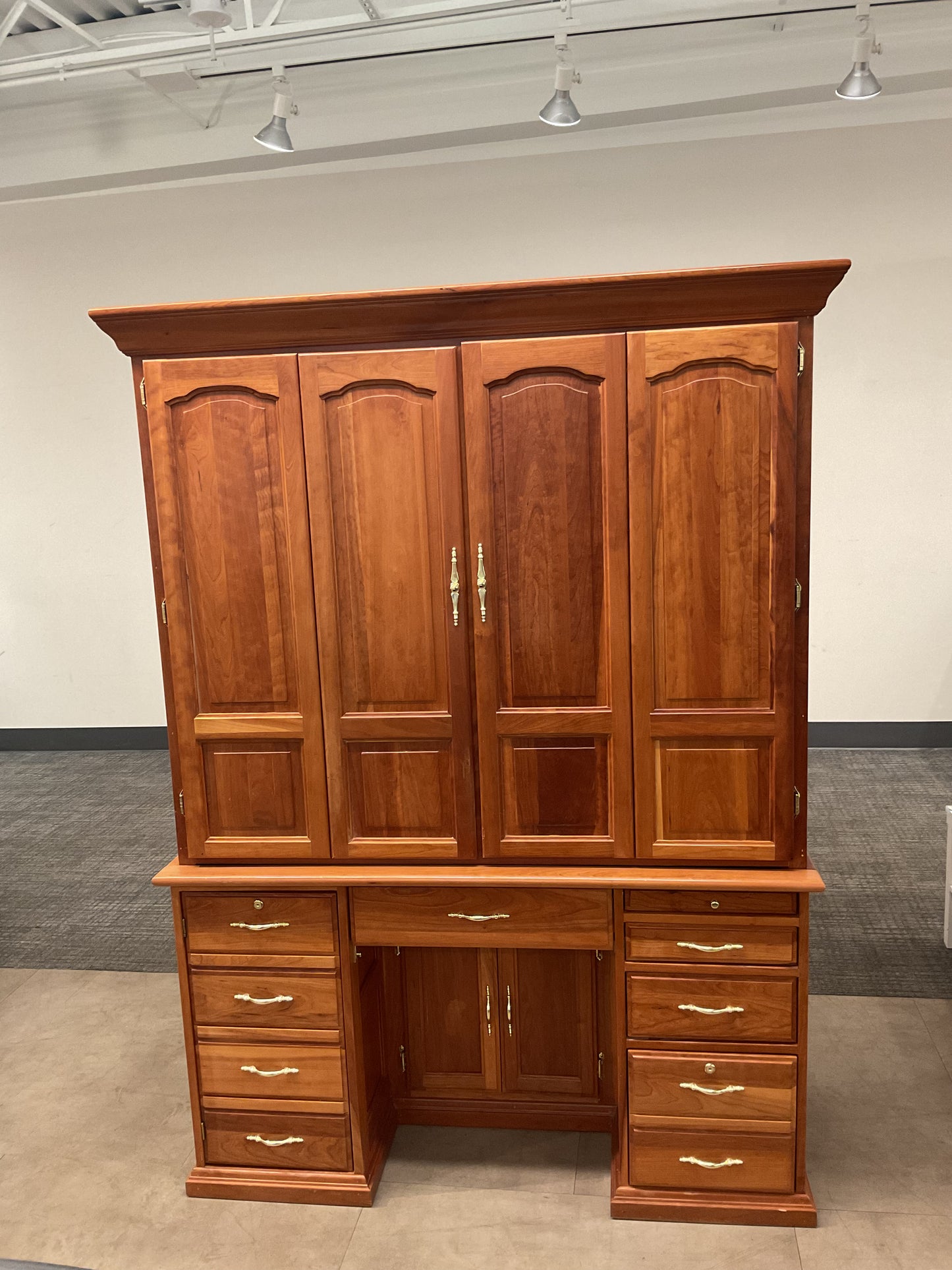 Big Boy Desk