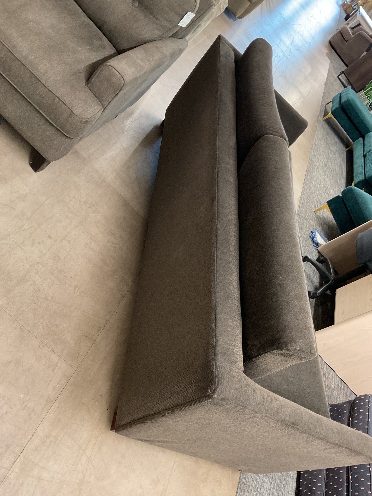 Shady Sofa