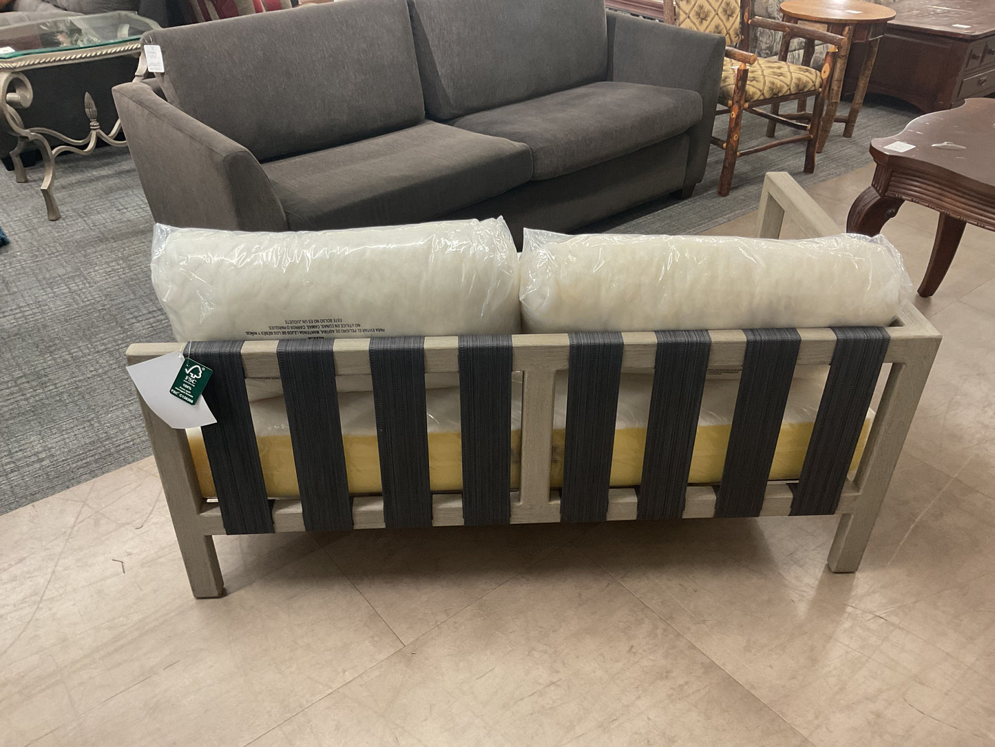 Right Sofa 4 You