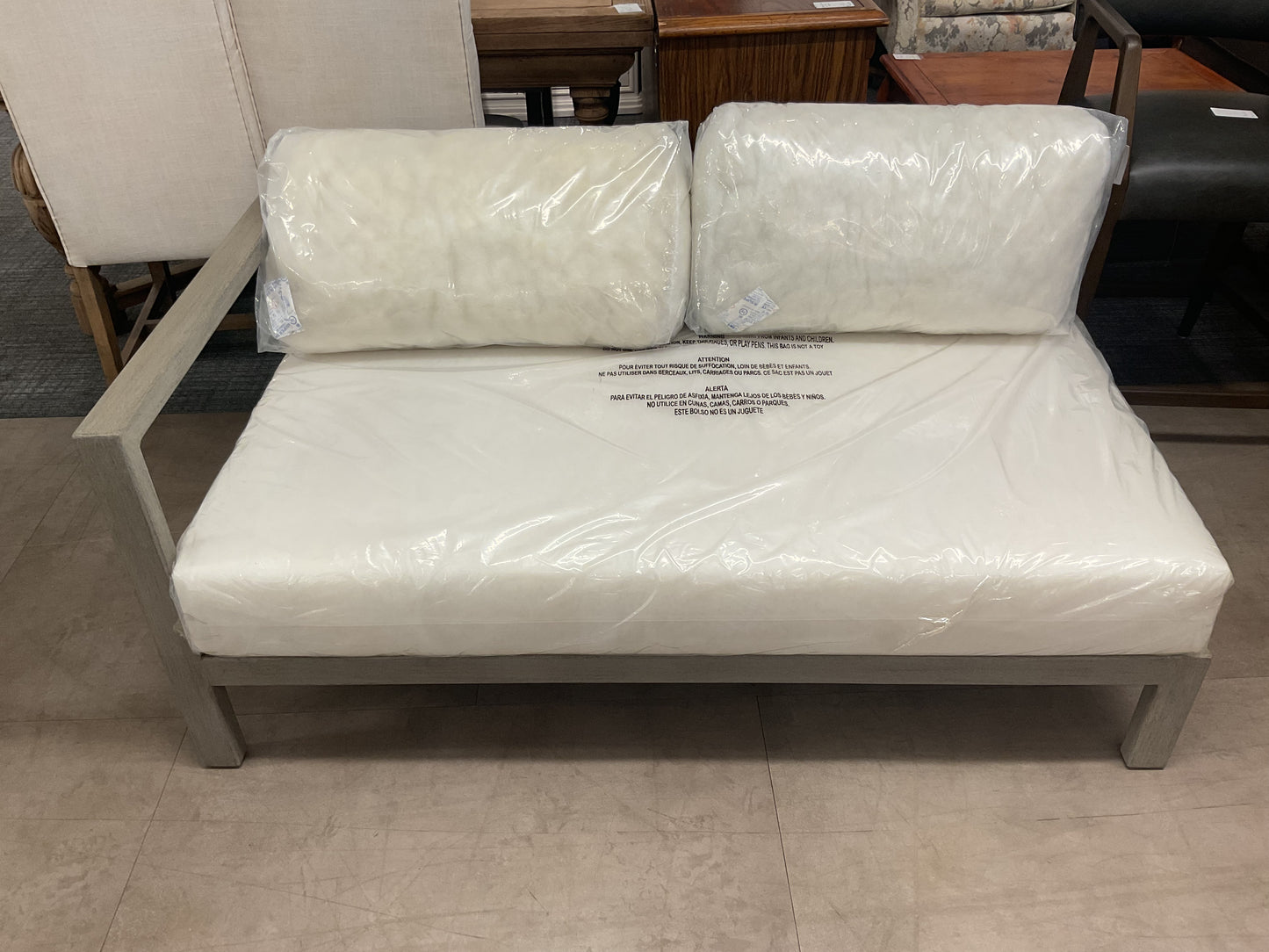 Right Sofa 4 You