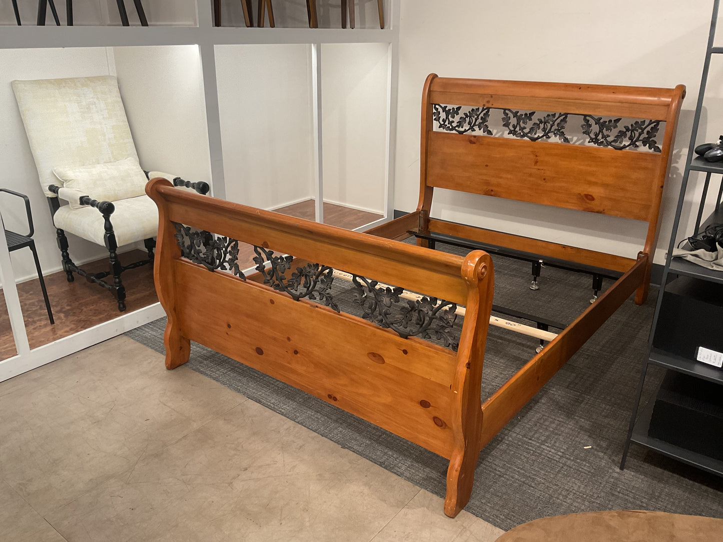 Fall Asleep Queen Bed (B124)
