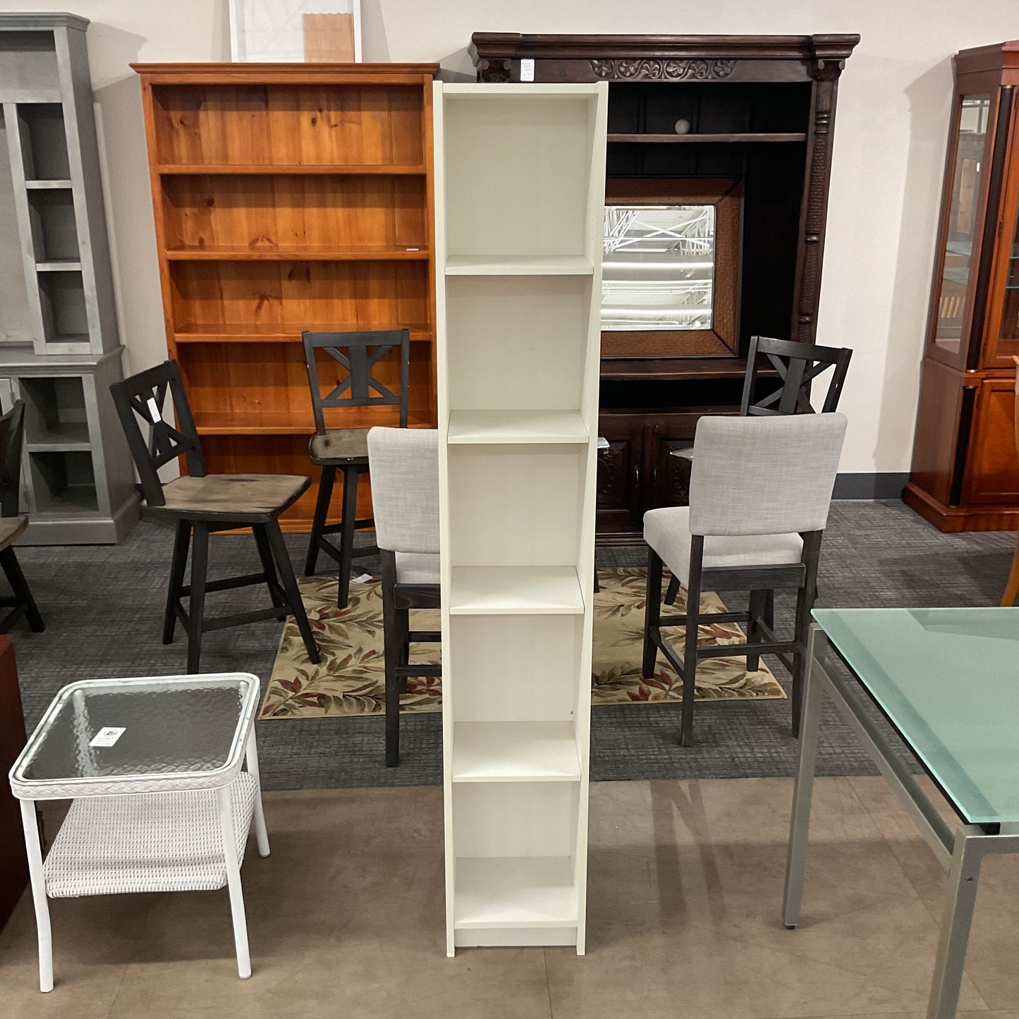 Simple Bookshelf