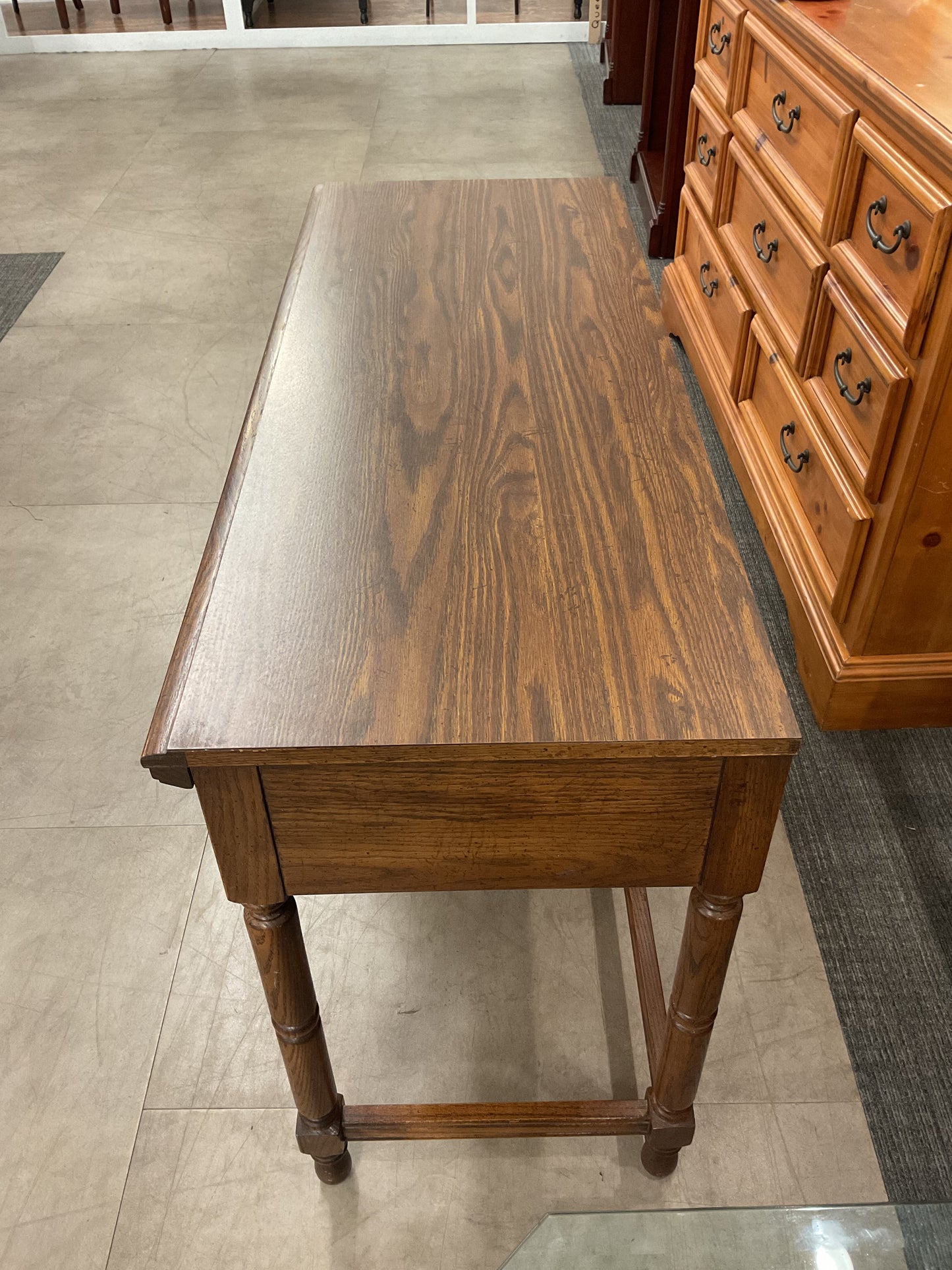 Fallin Desk
