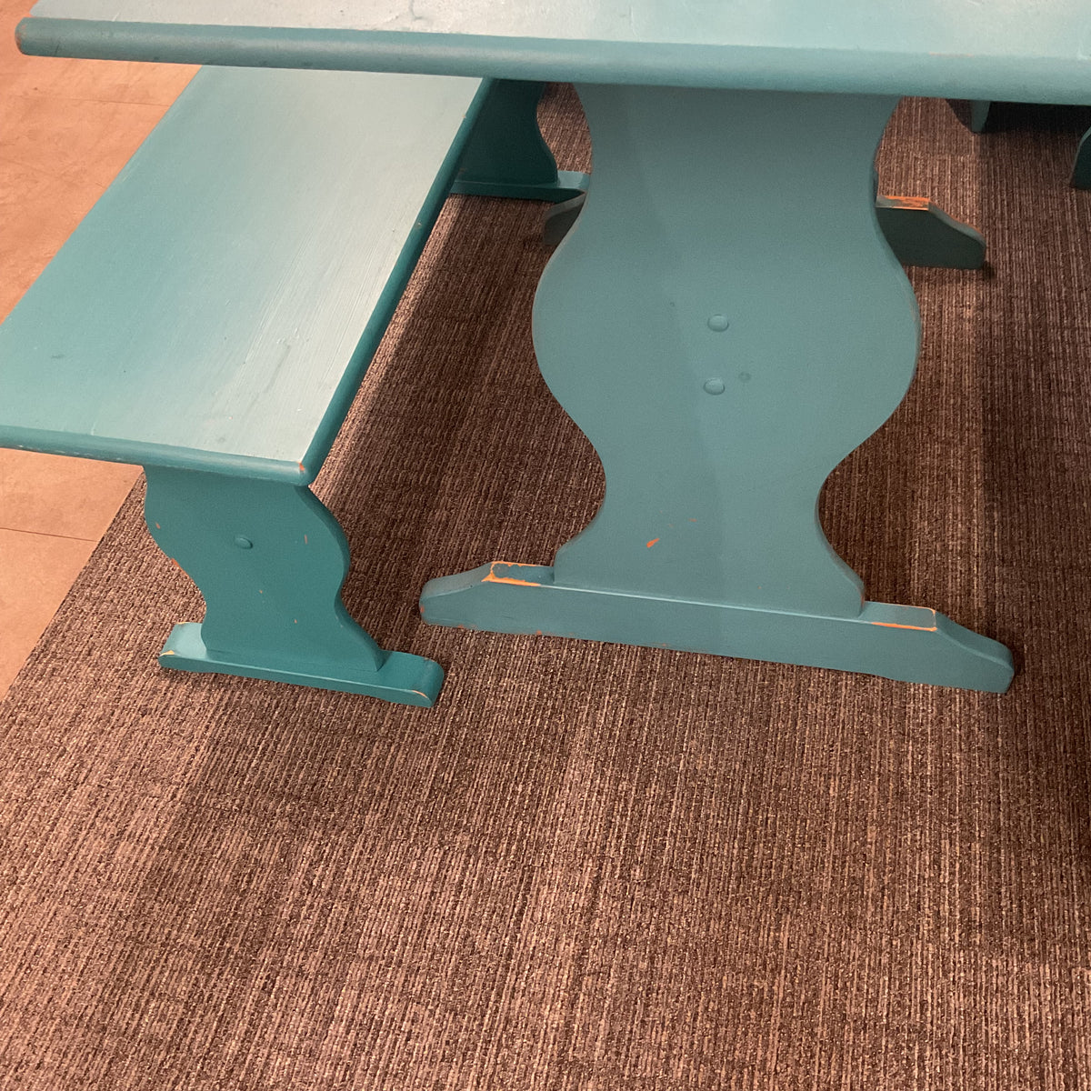 Coralline’s Breakfast Nook Set