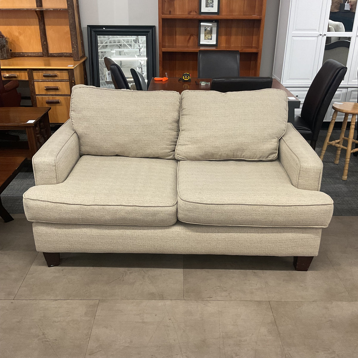 Mummy’s Wrap Loveseat