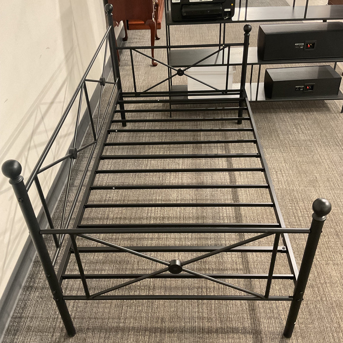 The Feast Daybed (B127)