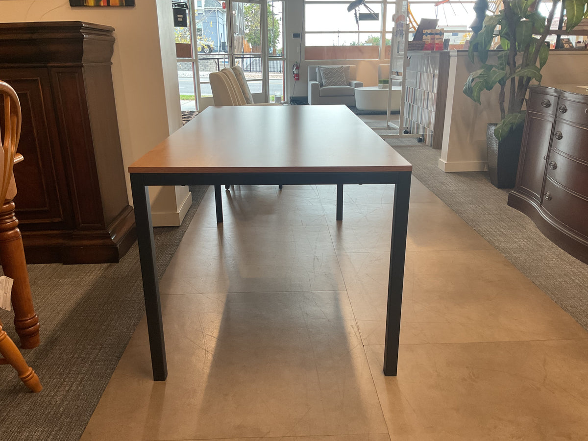 Oak-ey Dinning Table