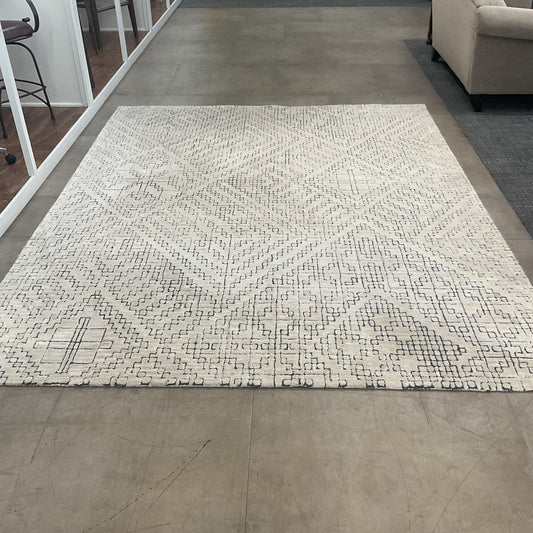 Feather & Frost Rug (R135)