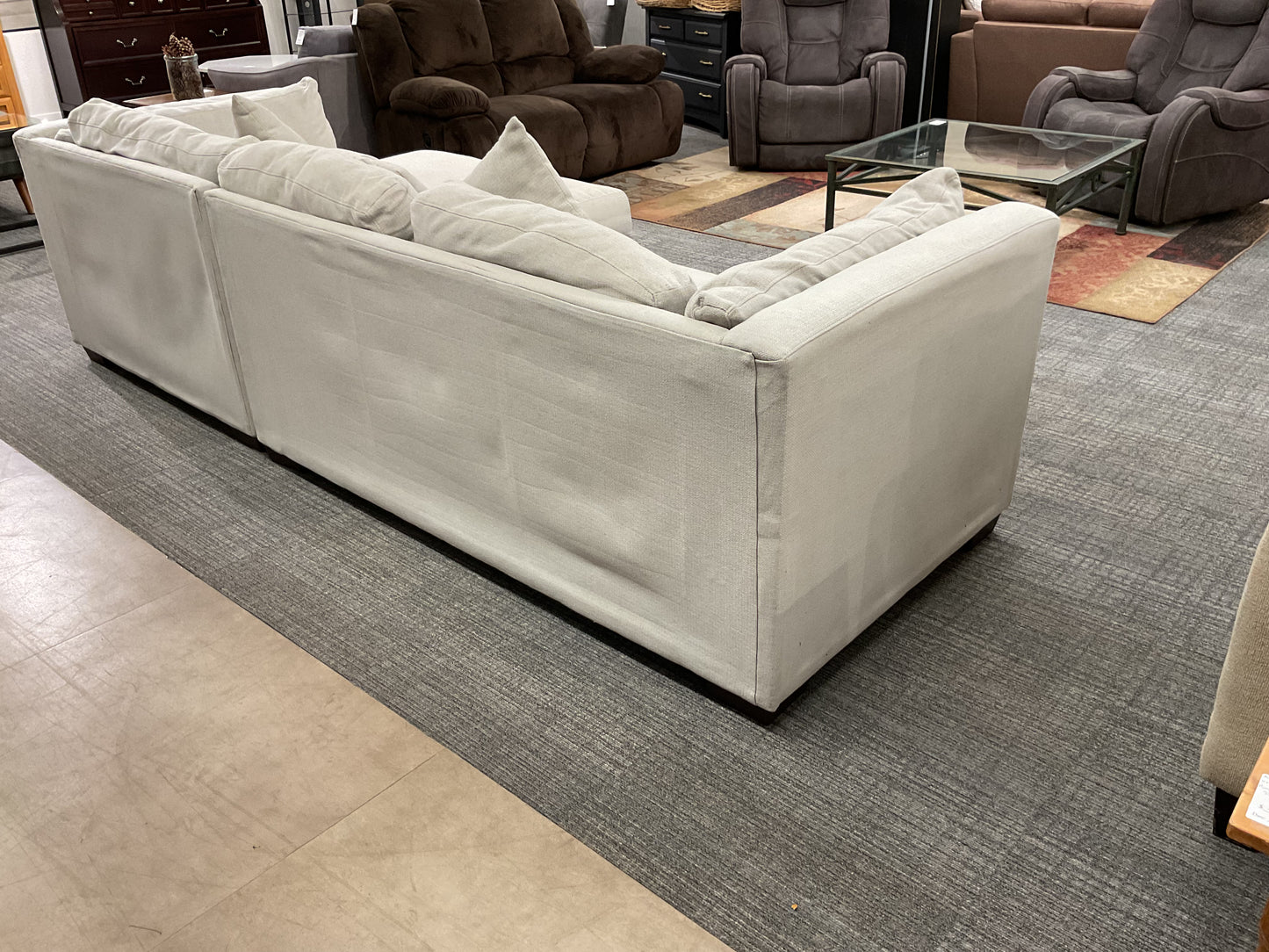 Yammy Sectional
