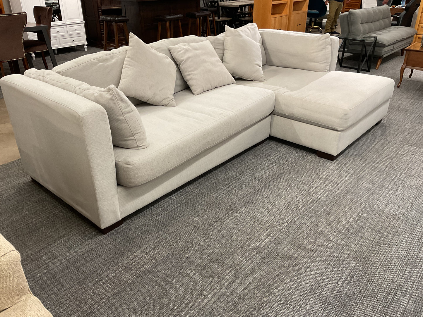 Yammy Sectional