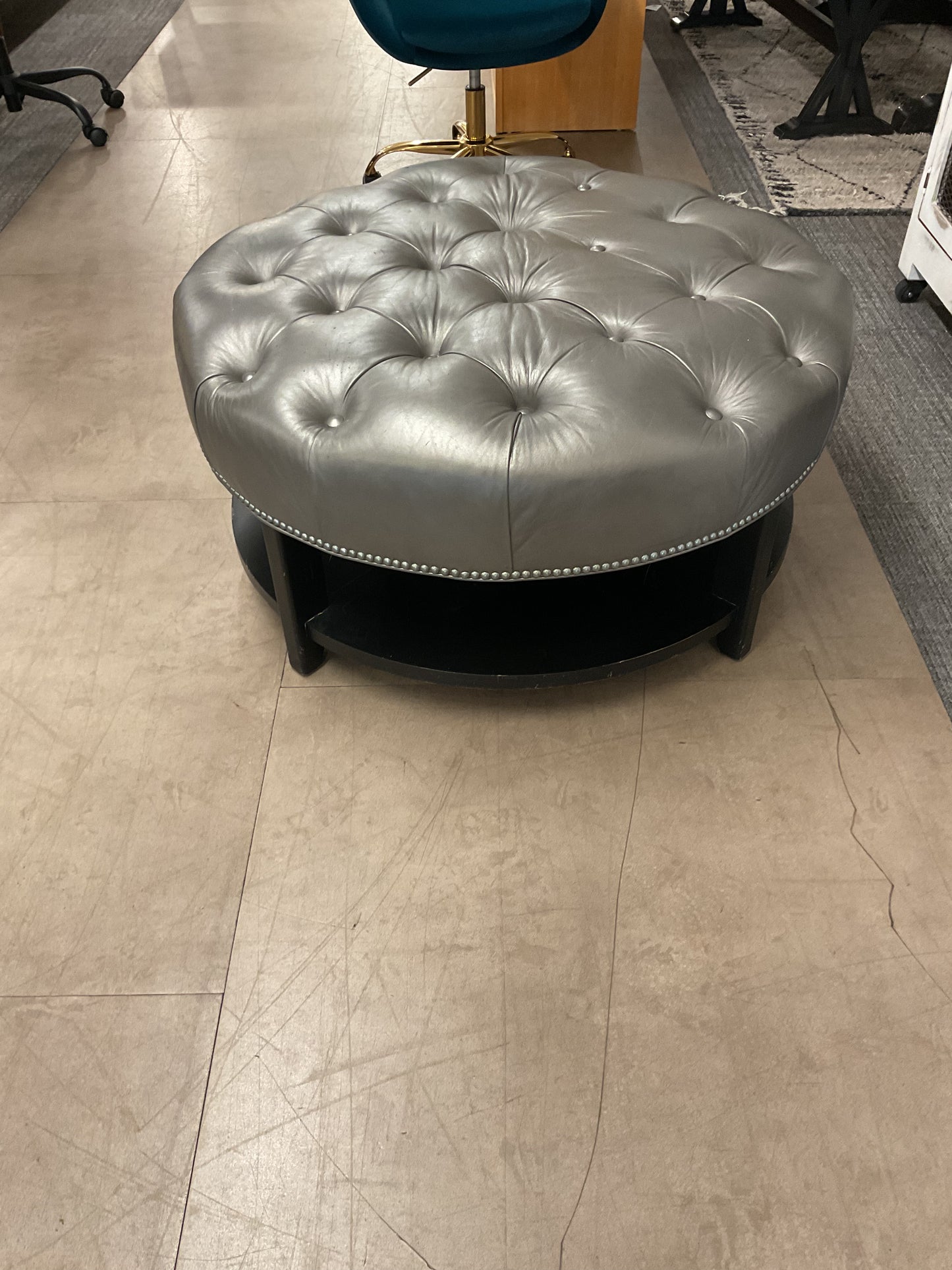 Pepper Ottoman